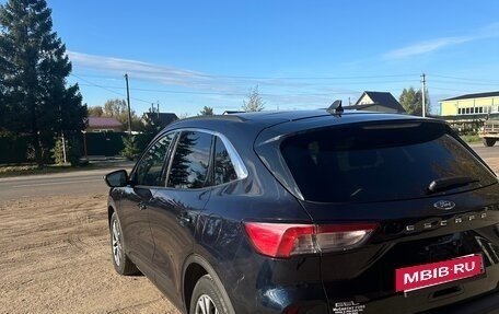 Ford Escape, 2021 год, 2 290 000 рублей, 5 фотография