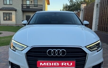 Audi A3, 2019 год, 2 550 000 рублей, 2 фотография