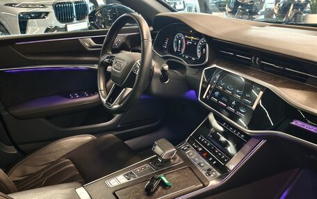 Audi A7, 2021 год, 7 100 000 рублей, 14 фотография