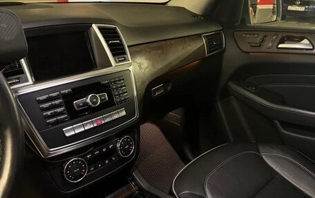 Mercedes-Benz M-Класс, 2013 год, 2 630 000 рублей, 4 фотография