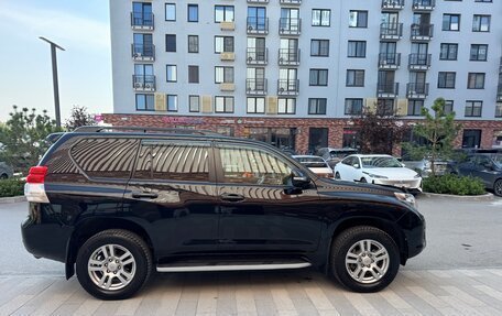 Toyota Land Cruiser Prado 150 рестайлинг 2, 2013 год, 2 850 000 рублей, 1 фотография