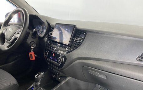 Hyundai Solaris II рестайлинг, 2021 год, 1 650 000 рублей, 17 фотография