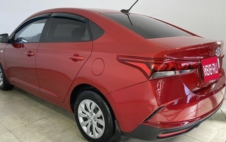Hyundai Solaris II рестайлинг, 2021 год, 1 650 000 рублей, 6 фотография