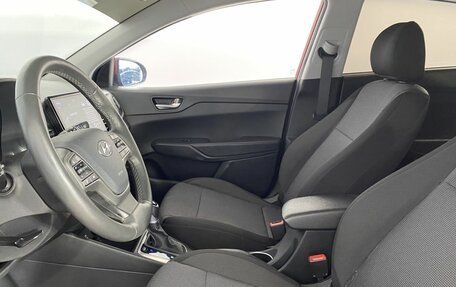 Hyundai Solaris II рестайлинг, 2021 год, 1 650 000 рублей, 19 фотография