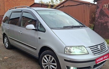 Volkswagen Sharan I рестайлинг, 2006 год, 690 000 рублей, 2 фотография