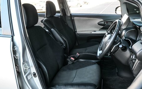 Toyota Wish II, 2010 год, 989 000 рублей, 10 фотография