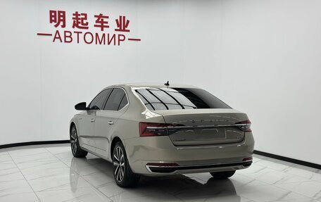 Skoda Superb III рестайлинг, 2023 год, 2 247 000 рублей, 5 фотография