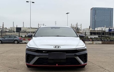 Hyundai Elantra, 2023 год, 1 780 000 рублей, 2 фотография