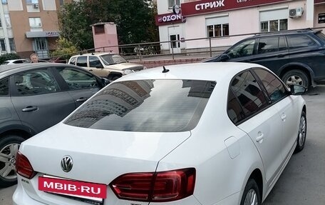 Volkswagen Jetta VI, 2014 год, 1 250 000 рублей, 5 фотография