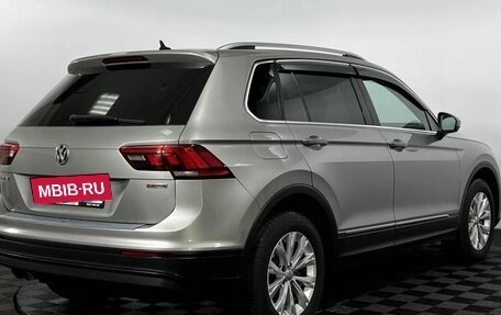 Volkswagen Tiguan II, 2018 год, 2 180 000 рублей, 5 фотография