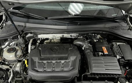 Volkswagen Tiguan II, 2018 год, 2 180 000 рублей, 18 фотография