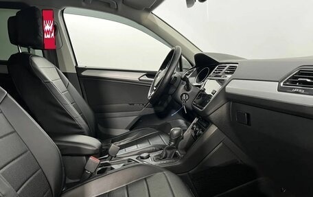 Volkswagen Tiguan II, 2018 год, 2 180 000 рублей, 11 фотография