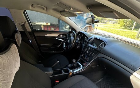 Opel Insignia II рестайлинг, 2010 год, 760 000 рублей, 6 фотография