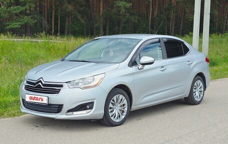 Citroen C4 II рестайлинг, 2015 год, 665 000 рублей, 2 фотография