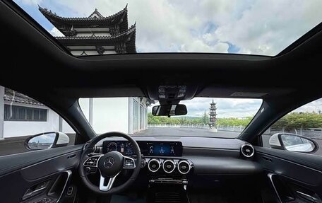 Mercedes-Benz A-Класс, 2022 год, 1 920 000 рублей, 9 фотография