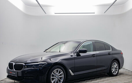 BMW 5 серия, 2020 год, 2 980 000 рублей, 1 фотография