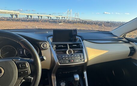 Lexus NX I, 2017 год, 3 490 000 рублей, 15 фотография