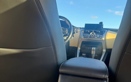 Lexus NX I, 2017 год, 3 490 000 рублей, 23 фотография