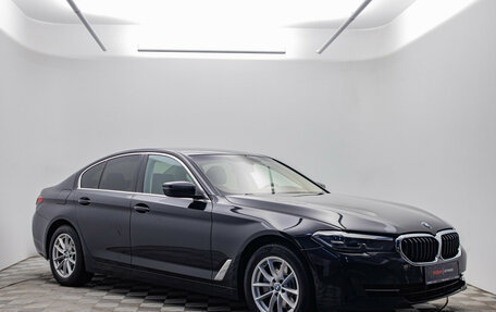 BMW 5 серия, 2020 год, 2 980 000 рублей, 3 фотография
