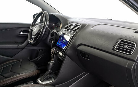 Volkswagen Polo VI (EU Market), 2017 год, 925 000 рублей, 13 фотография
