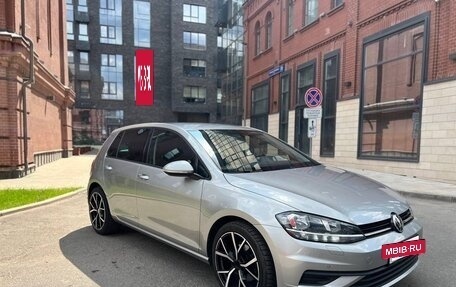 Volkswagen Golf VII, 2018 год, 1 650 000 рублей, 15 фотография