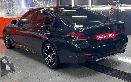 BMW 5 серия, 2019 год, 2 600 000 рублей, 11 фотография