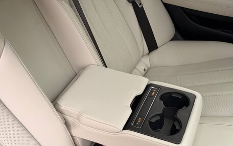 Mazda 6, 2019 год, 2 250 000 рублей, 34 фотография