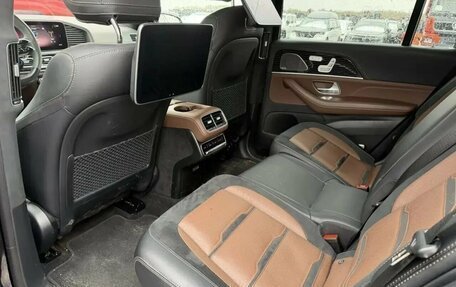 Mercedes-Benz GLS AMG, 2024 год, 27 000 000 рублей, 11 фотография