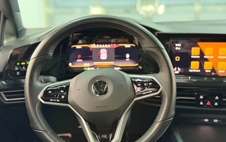 Volkswagen Golf VIII, 2023 год, 1 590 000 рублей, 14 фотография