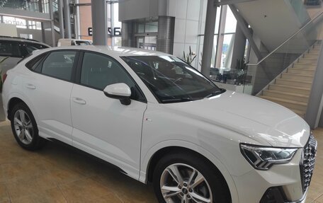 Audi Q3 Sportback, 2021 год, 3 400 000 рублей, 6 фотография