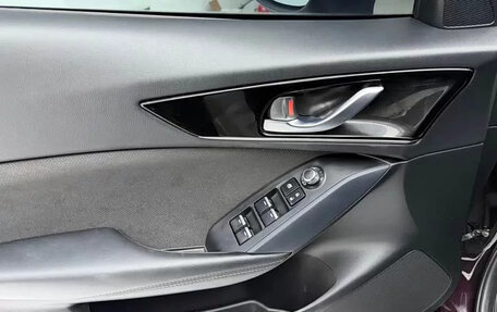 Mazda CX-4, 2023 год, 1 700 000 рублей, 13 фотография