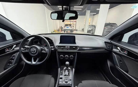 Mazda CX-4, 2023 год, 1 700 000 рублей, 7 фотография