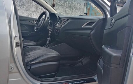 Hyundai Solaris II рестайлинг, 2019 год, 1 370 000 рублей, 6 фотография