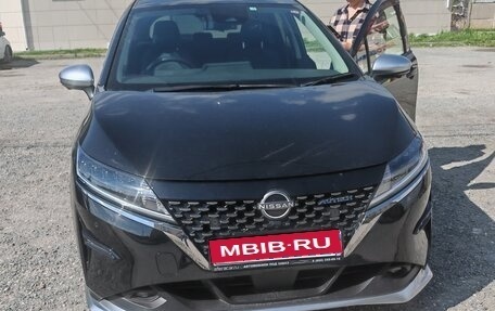 Nissan Note, 2021 год, 2 100 000 рублей, 1 фотография