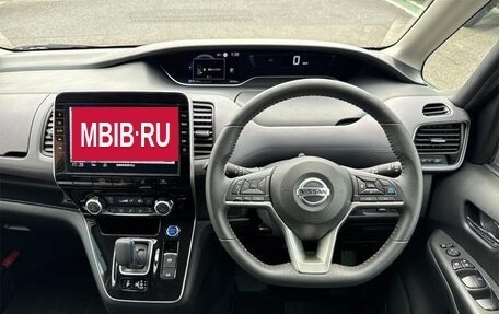 Nissan Serena IV, 2022 год, 2 050 700 рублей, 12 фотография