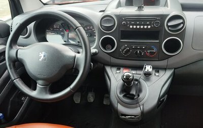 Peugeot Partner II рестайлинг 2, 2010 год, 250 000 рублей, 1 фотография