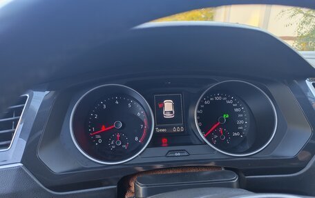 Volkswagen Tiguan II, 2019 год, 2 250 000 рублей, 9 фотография