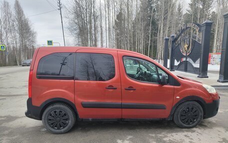 Peugeot Partner II рестайлинг 2, 2010 год, 250 000 рублей, 7 фотография