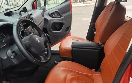 Peugeot Partner II рестайлинг 2, 2010 год, 250 000 рублей, 22 фотография