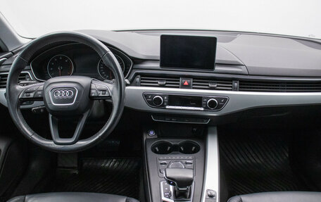 Audi A4, 2018 год, 2 120 000 рублей, 13 фотография