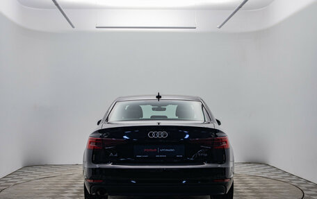 Audi A4, 2018 год, 2 120 000 рублей, 6 фотография