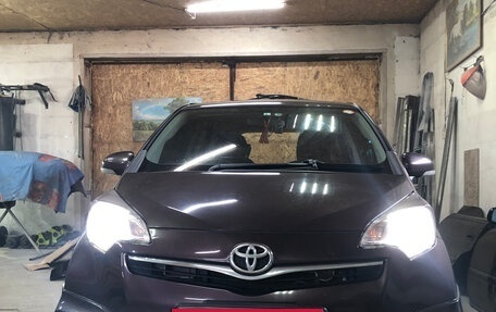 Toyota Ractis II, 2011 год, 750 000 рублей, 7 фотография