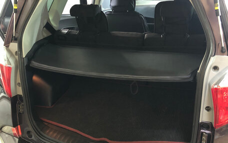 Toyota Ractis II, 2011 год, 750 000 рублей, 8 фотография