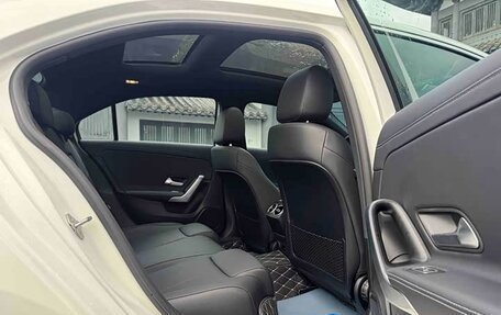 Mercedes-Benz A-Класс, 2022 год, 1 670 000 рублей, 13 фотография