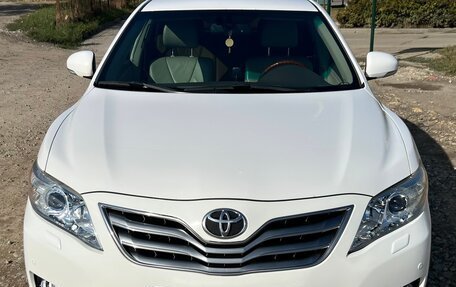 Toyota Camry, 2010 год, 1 350 000 рублей, 21 фотография