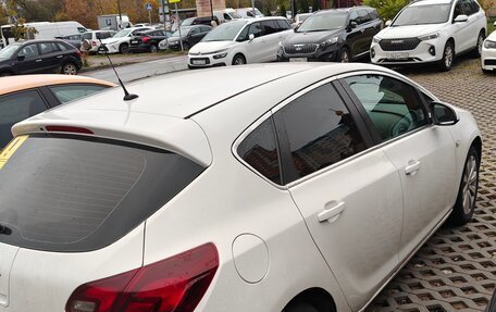 Opel Astra J, 2012 год, 700 000 рублей, 2 фотография