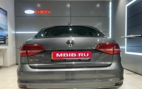 Volkswagen Jetta VI, 2015 год, 1 099 000 рублей, 4 фотография