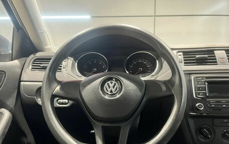Volkswagen Jetta VI, 2015 год, 1 099 000 рублей, 16 фотография