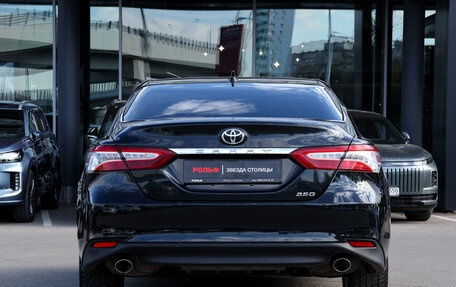 Toyota Camry, 2022 год, 3 100 000 рублей, 6 фотография