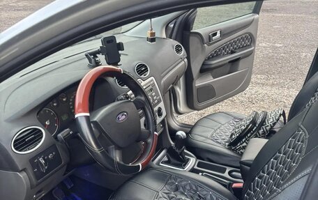 Ford Focus II рестайлинг, 2005 год, 375 000 рублей, 12 фотография